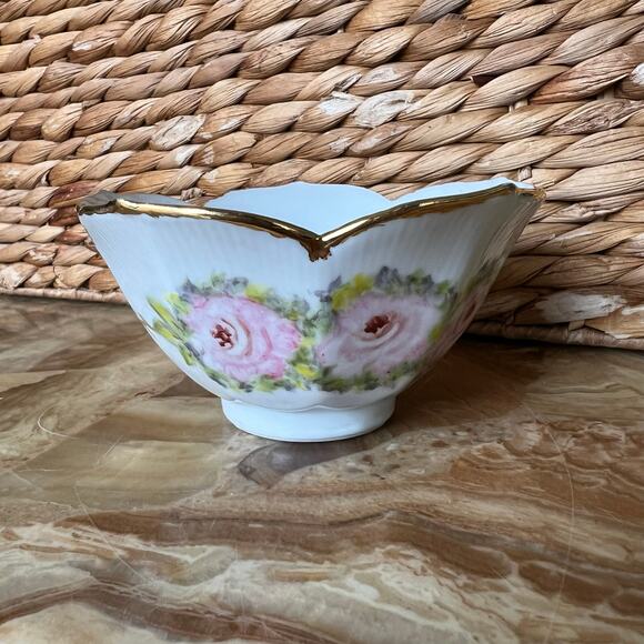 Floral Handoainted Bowl with Gold Edges - Picture 1 of 6
